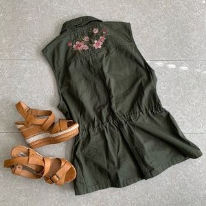 Ashley By 26 International Vest